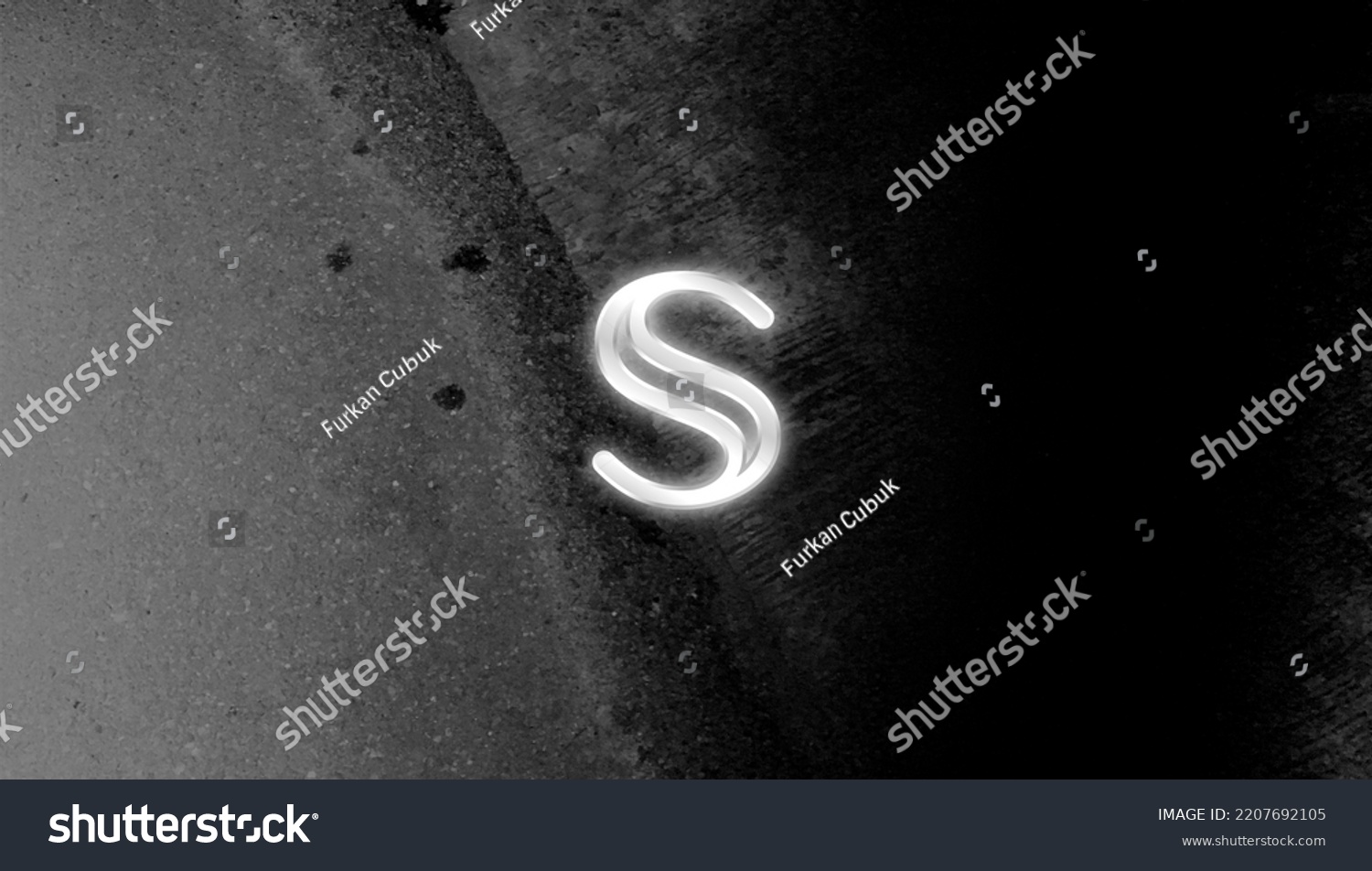 D