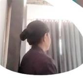 t-