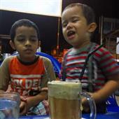 R