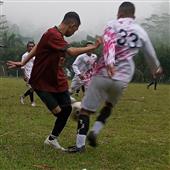 Vư