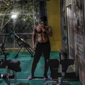 V